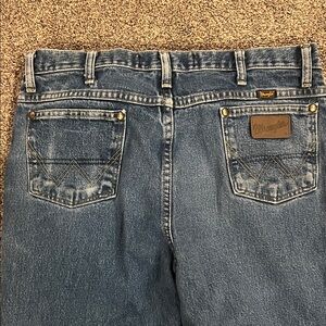 Wrangler Women’s  Relaxed Fit Denim Jeans